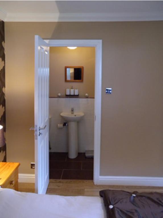 ארוצ'אר Ben Arthur'S Bothy Luxury Flat חדר תמונה